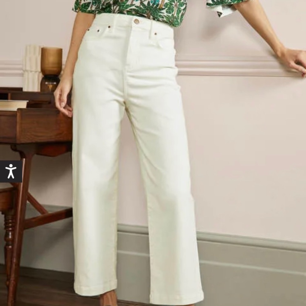 Boden White Wide Leg Jeans - LIKE NEW!